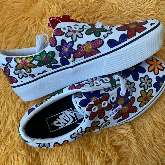Vans | Shoes | Vans Glitter Daisies Era 